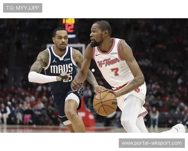 火箭雷霆末节拉锯战，华莱士三分追分难逆转