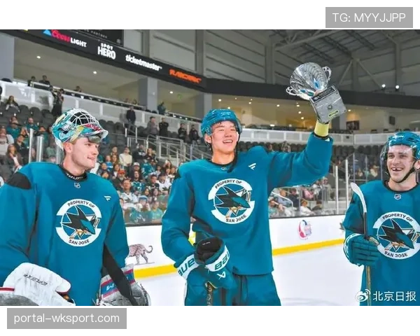 数据网站发布2026年NHL选秀状元热门人选的最新球探报告